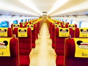 ディズニー新幹線車内