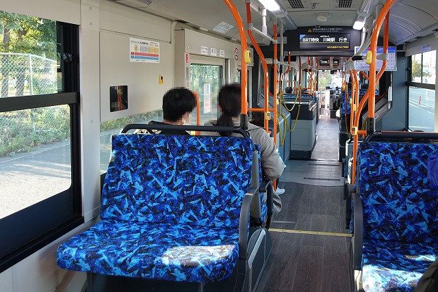 川崎BRT車内
