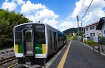 久留里線キハE130形