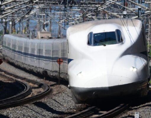 新幹線N700米原駅