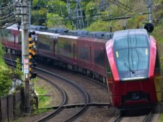 近鉄特急ひのとり80000系