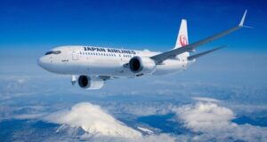JALボーイング737-8