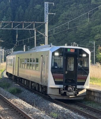 GV-E400羽越線