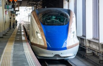 E7系