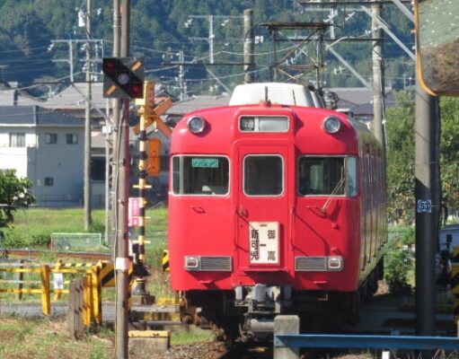 名鉄広見線6000系