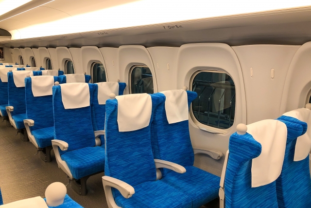 東海道新幹線N700S車内