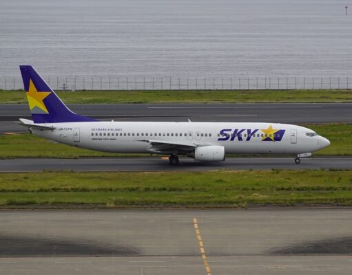 スカイマーク株、鈴与が追加取得を公表。保有比率25%超に スカイマーク