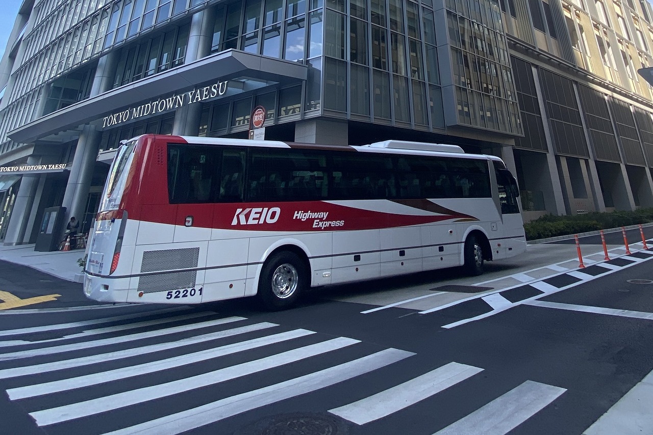 バスタ八重洲高速バス