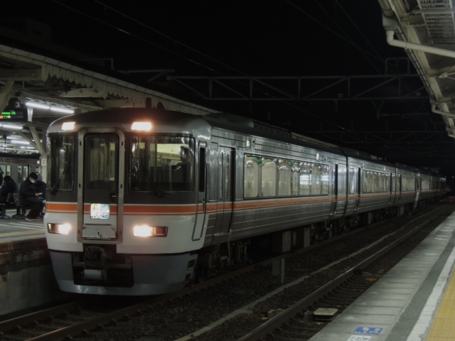 373系