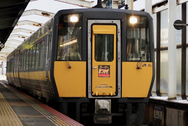 キハ187スーパーまつかぜ