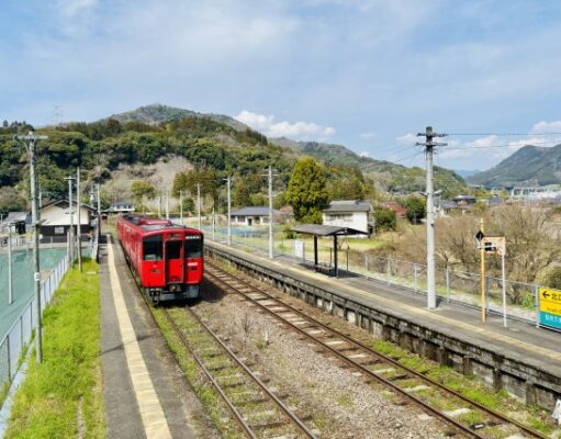 青春18きっぷ「1日ずつ利用」復活のモデルに? JR九州「旅名人きっぷ」をQR化 夜明駅JR九州