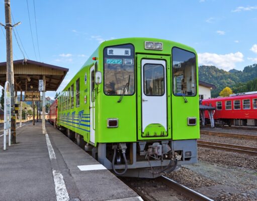 秋田内陸縦貫鉄道、由利高原鉄道、30%値上げの衝撃。観光客の単価引き上げ狙う 秋田内陸縦貫鉄道