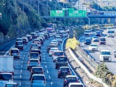 シルバーウィーク高速道路、10km以上の渋滞279回。休日割引もなし 道路渋滞