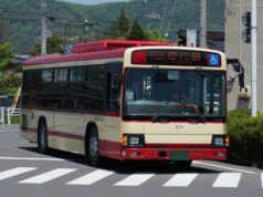 長野電鉄屋代線代替バス、大幅縮小へ。新ダイヤ公表、平日のみ運行に 長電バス